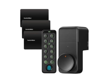 SwitchBotのIoT製品各種がAmazonでタイムセール中！　スマートロック＋指紋認証＋カードキーの3点セットが2万762円
