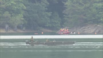 【中継】防犯カメラに自衛隊機が墜落する激しい音が　夜通し捜索も隊員2人の安否不明…エンジン発見か