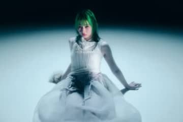 PORINのソロ・プロジェクト“Pii”、Soft Pineとのコラボ曲「マヌケだね」リリース