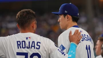 「チーム愛を感じます」ドジャースのロハスが佐々木朗希の“自撮り写真”を公開　後ろにはチームメートが笑顔で勢ぞろい