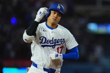 大谷翔平、2イニング連続アーチに実況お手上げ「勘弁してくれ」　今季初の1試合2発…年間55発ペース