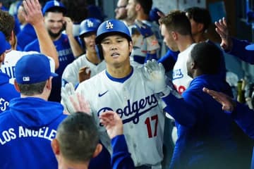 大谷翔平、2打席連発呼んだ“吉兆”に米記者注目「もっと増やしても許される」　5割4発の実績残す「配布日」