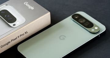 iPhone以外のスマホでも「10万円越え」の端末が急増しているのはなぜ？