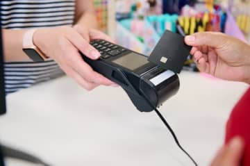 クレジットカードで支払うときに「暗証番号」が必要なときと必要ないときがあります。違いはなんでしょうか？