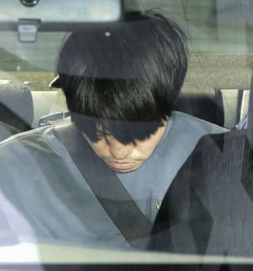 逮捕の男、別の小学校も物色か　児童7人負傷事件前、カメラに車