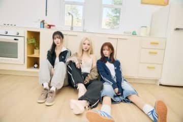 “DREAMCATCHER初のユニット”UAU、1stミニアルバム「Playlist #You Are You」予告イメージを公開