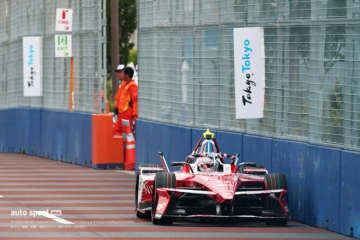 ニッサンが母国でワン・スリー発進。2年目のフォーミュラE東京E-Prix最初のフリー走行はクラッシュで赤旗中断も