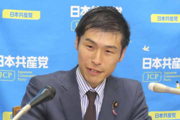 共産・山添拓氏　閣議決定の年金改革法案を痛烈批判「就職氷河期世代が受給する時には、うんと下がってしまう」