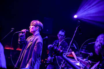 ＜ライブレポート＞堂珍嘉邦（CHEMISTRY）がバンド編成で魅せたビルボードライブ公演「次につながるようなイメージを掴む、とっても素敵な場所」