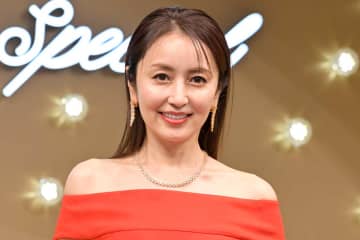 同世代女優2人が「お揃い」報告　変わらぬ“透明感”にファン注目「素敵きれい」