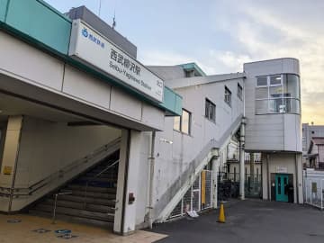 パチ屋も団地もスーパーも！ 変わらない街の変わってほしくない酒場・西武柳沢『巽』へ