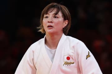 「上腕の筋肉が凄い！」柔道女子・角田夏実が汗だくで披露した“白T×短パン”姿にファン反響！「しなやかなお体」「カッコいい」