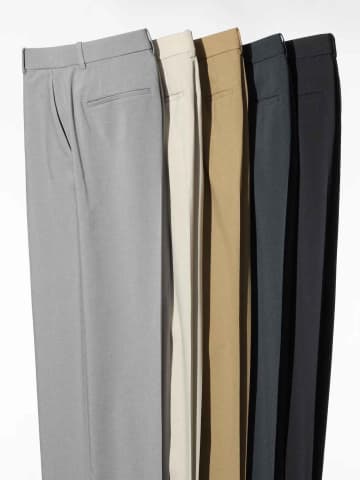 こりゃ衝撃価格ーーッ♡【ユニクロ】超使える「優秀ワイドパンツ」が1,990円に！
