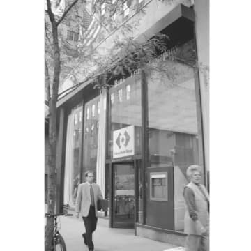 21年ぶりの米拠点開設で思い出す…りそな銀行誕生のキッカケになった巨額損失事件（森岡英樹）