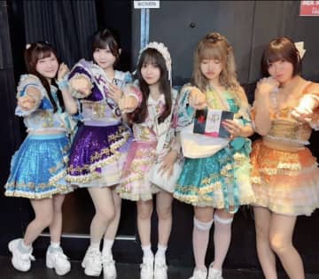 「財布のお金全部抜かれてる」アイドル界で相次ぐ盗難被害　狙われたのは"控室の財布"　ファンからも不安の声