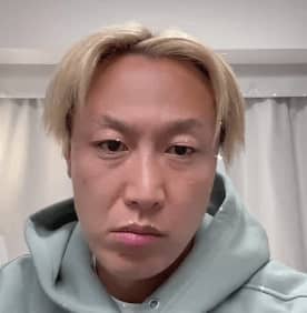 「これは映す予定じゃなかった…」お見送り芸人しんいち、自宅公開&衝撃の性癖をテレビ初告白　女性共演者が思わずドン引き