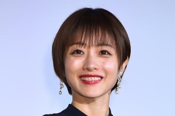 石原さとみ　第二子出産を報告「感動で涙が溢れました」