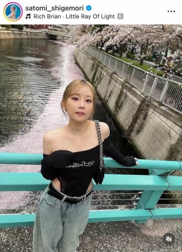 「もう反則レベル」重盛さと美36歳、かわいすぎ激変ルックス＆舌ペロ姿に悶絶「可愛いしか出てこない」
