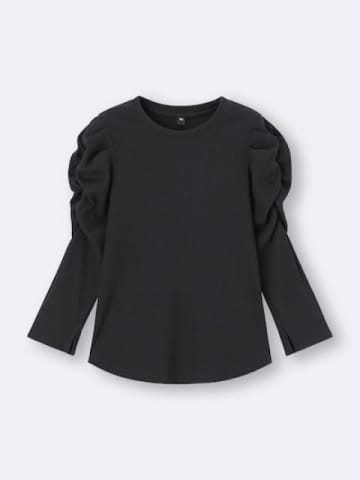 1枚で垢抜け♡GUの“袖コンシャス”トップスがシンプルコーデを即華やか見えに！