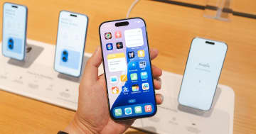ついにガラケー終焉？スマホ出荷比率が96.7％に達し、3,000万台を突破【ＭＭ総研調べ】