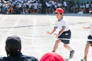 運動会をスマホ写真でキレイに残したい！ コツは「撮影場所とタイミング！」【ママカメラマンのスマホカメラ写真術】