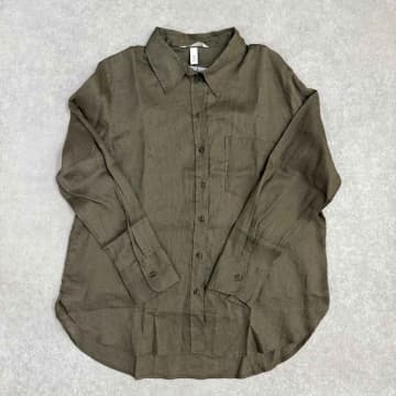 大人のこなれ感漂う♡【H&M】春夏の1軍確定！？「リネンシャツ」