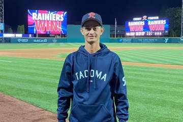 元DeNA・乙坂智、マイナー初出場で幻の初安打　内野安打が失策に変更…マリナーズ傘下3Aでプレー