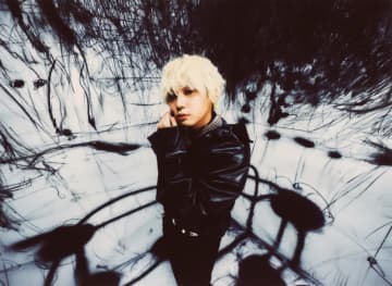 秋山黄色、CLAN QUEENとのツーマン＜BUG SESSION vol.2＞キネマ倶楽部にて開催