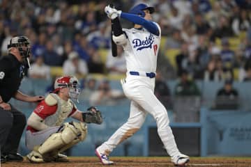 大谷翔平が３試合連発の１６号！３戦４発で両リーグトップ　チームは５併殺で敗れる
