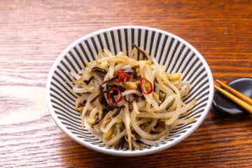 料理人・笠原将弘『ペペロンチーノ風・無限もやし』驚きの美味しさに箸が止まらない！「おしゃれで主役級」「ご飯泥棒は間違いなし」歓喜の声続々