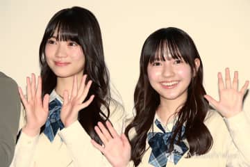 星乃あんな＆河村ここあ、ブランコにまっしぐら　仲良しエピソード披露