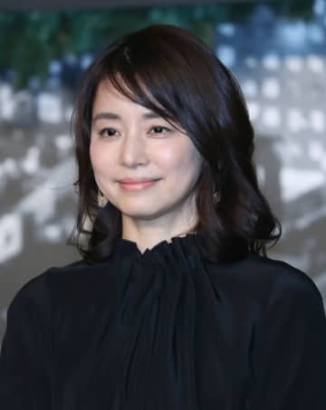 石田ゆり子、洗濯物をたたむも…愛猫がまさかの仕上げ行為！「結果、毛だらけw」「猫あるある」と共感の声