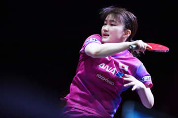 初出場の世界8位大藤沙月が元南米女王に快勝！日本勢の初戦を飾る【世界卓球】