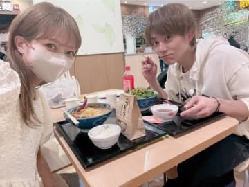 辻希美、足のむくみが酷くマタニティマッサージを受けたことを報告「夜になると立ってるのも辛くて」