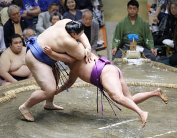 大の里7連勝、豊昇龍は5勝目　琴桜3敗、夏場所7日目