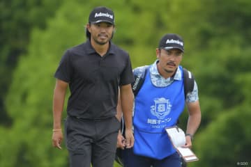 OBでスイング復調 小平智は日大同級生との初Vへ2打差追う