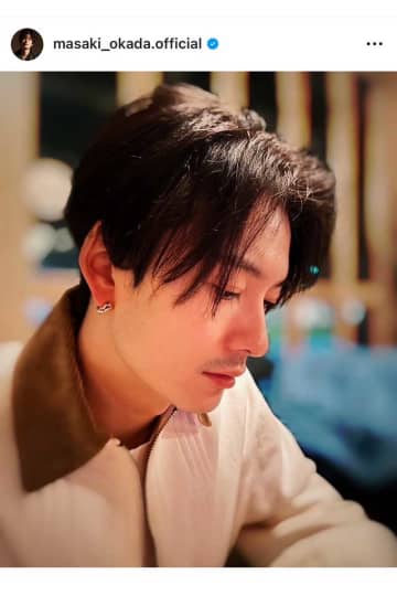 妻は人気女優　35歳俳優の近影投稿にファン悶絶「ひげ！生えない人かと」「色気100%すぎてやばい」