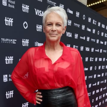 ジェイミー・リー・カーティス、整形を後悔