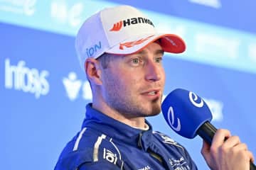 14番グリッド→大逆転優勝の要因となった「非常に大胆でアグレッシブな戦略」の裏側をバンドーンが明かす「事前に話し合っていた」【フォーミュラE】
