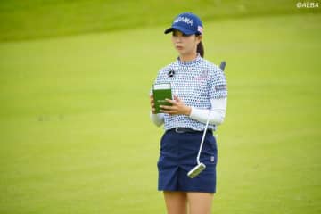 ＜速報＞ツアー初Vへ　金澤志奈が単独首位でラスト3H突入