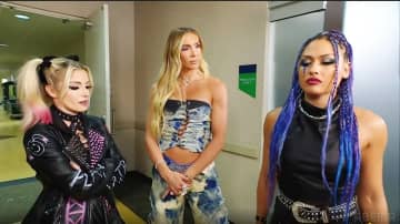 【ＷＷＥ】ジュリア 約９か月でメインロースター電撃昇格！　自身も報告「スマックダウンのジュリア！」