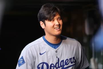 大谷翔平のデコピン〝爆食い〟動画にファン嘆き「うらやましい」「おれより良いもん食ってる…」