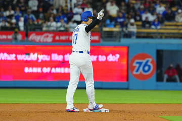 大谷翔平の“サイン盗み”を警戒　ボークを取らせたエ軍投手「情報を与えないよう」監督も「後ろから送られるのが嫌」