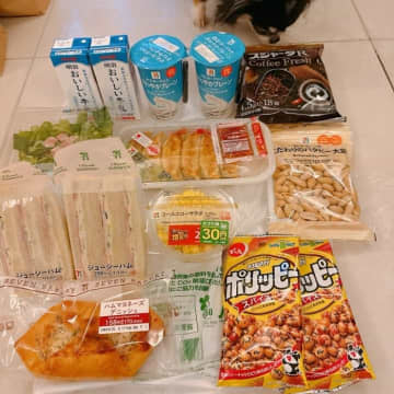 小柳ルミ子、セブンでお目当ての品を発見し購入「買い占め犯はわたくしデス」