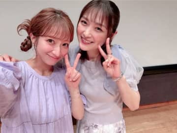 辻希美、石川梨華との2ショットを公開「モーニング娘。4期のデビュー日で丸25年」