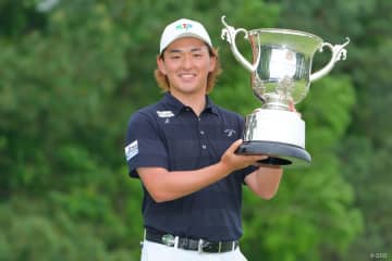 22歳・金子駆大が涙の初優勝「プレーオフに持ち込めればと思ったけど…」