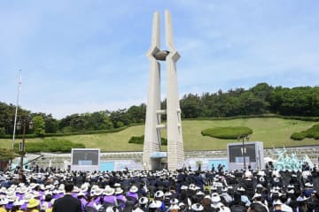 金文洙氏、光州事件追悼式欠席　韓国与党、市民反発影響か
