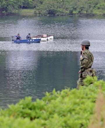 身元確認、T4機体回収続く　愛知・犬山の空自機墜落事故