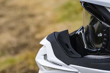 視界が悪いと事故の元！バイクゴーグルが安全で快適ライディングを実現する