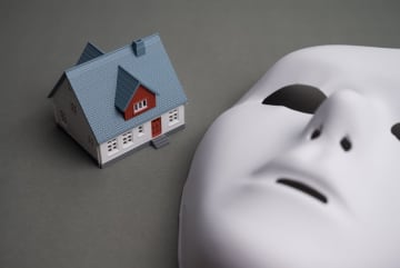 不動産仲介会社に仲介料を「40万円」支払い→後日「無資格業者」の仲介と判明！支払ったお金はどうなる？